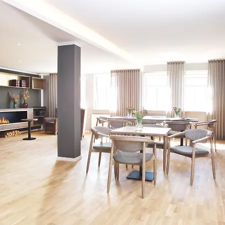 Rosengarten Fuerth, Moderne Serviced In Citylage, Ganze 50 M2, Nahe Nuernberg, Metro, Sauna Fuerth