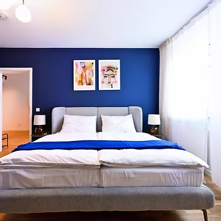 Rosengarten Fuerth, Moderne Serviced In Citylage, Ganze 50 M2, Nahe Nuernberg, Metro, Sauna, Fruehstueck & Parkplatz * Fürth