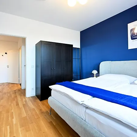 Rosengarten Fürth, Moderne Serviced In Citylage, Ganze 50 M2, Nahe Nürnberg, Metro, Sauna Apartamento Fürth
