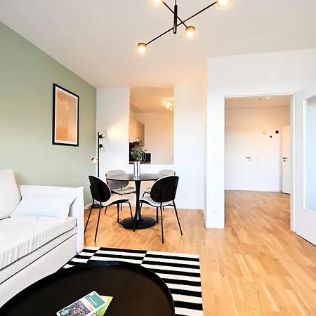 Rosengarten Fürth, Moderne Serviced In Citylage, Ganze 50 M2, Nahe Nürnberg, Metro, Sauna Apartamento *