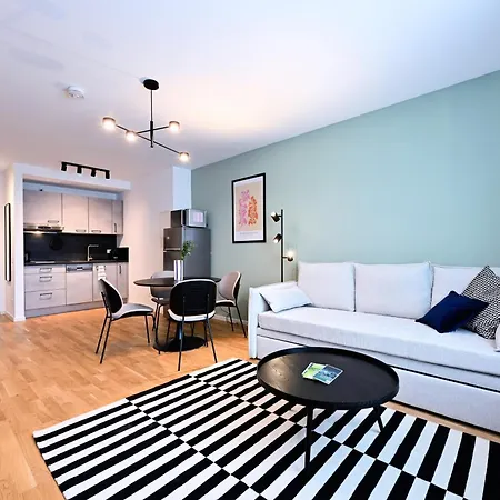 Rosengarten Fuerth, Moderne Serviced In Citylage, Ganze 50 M2, Nahe Nuernberg, Metro, Sauna Apartment *