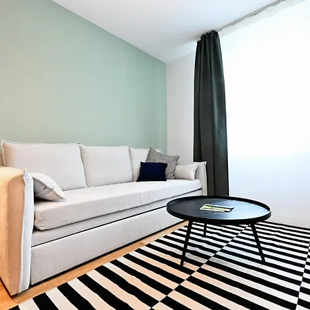 Apartamento Rosengarten Fürth, Moderne Serviced In Citylage, Ganze 50 M2, Nahe Nürnberg, Metro, Sauna *