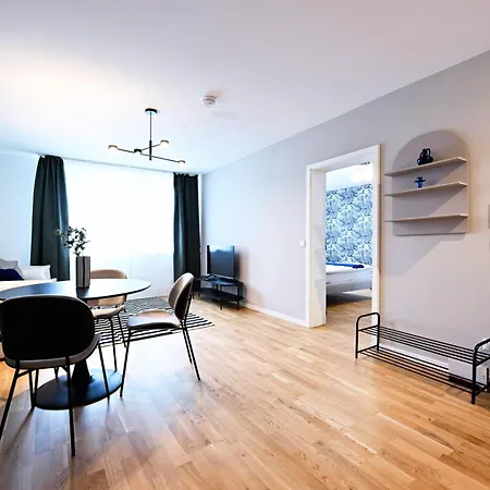 Rosengarten Fürth, Moderne Serviced In Citylage, Ganze 50 M2, Nahe Nürnberg, Metro, Sauna *