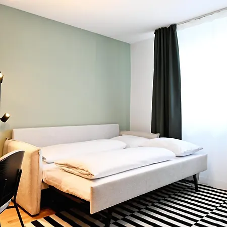 Rosengarten Fuerth, Moderne Serviced In Citylage, Ganze 50 M2, Nahe Nuernberg, Metro, Sauna, Fruehstueck & Parkplatz