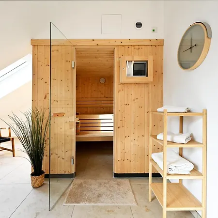 Apartment Rosengarten Fuerth, Moderne Serviced In Citylage, Ganze 50 M2, Nahe Nuernberg, Metro, Sauna *