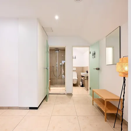 Rosengarten Fuerth, Moderne Serviced In Citylage, Ganze 50 M2, Nahe Nuernberg, Metro, Sauna, Fruehstueck & Parkplatz Fürth